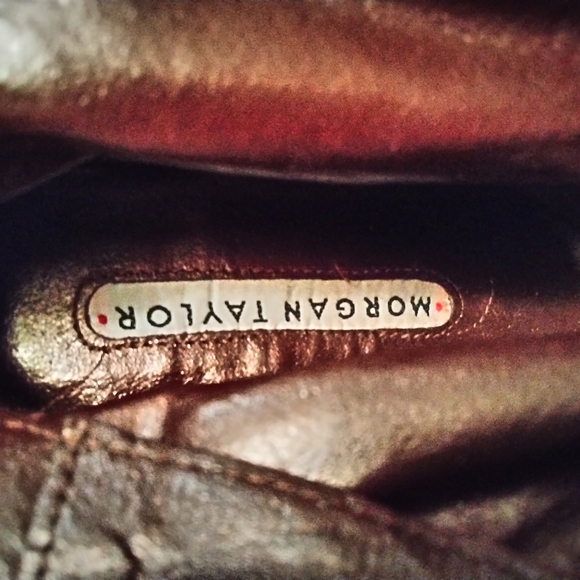 Boots - Picture 3 of 4